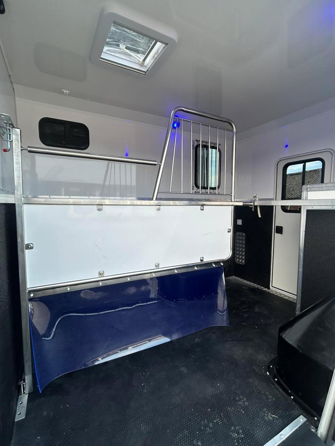 580701322_1369218914997633_2268526725788035836_n